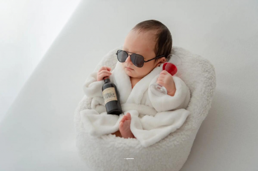 凉山宝宝几个月吃辅食好